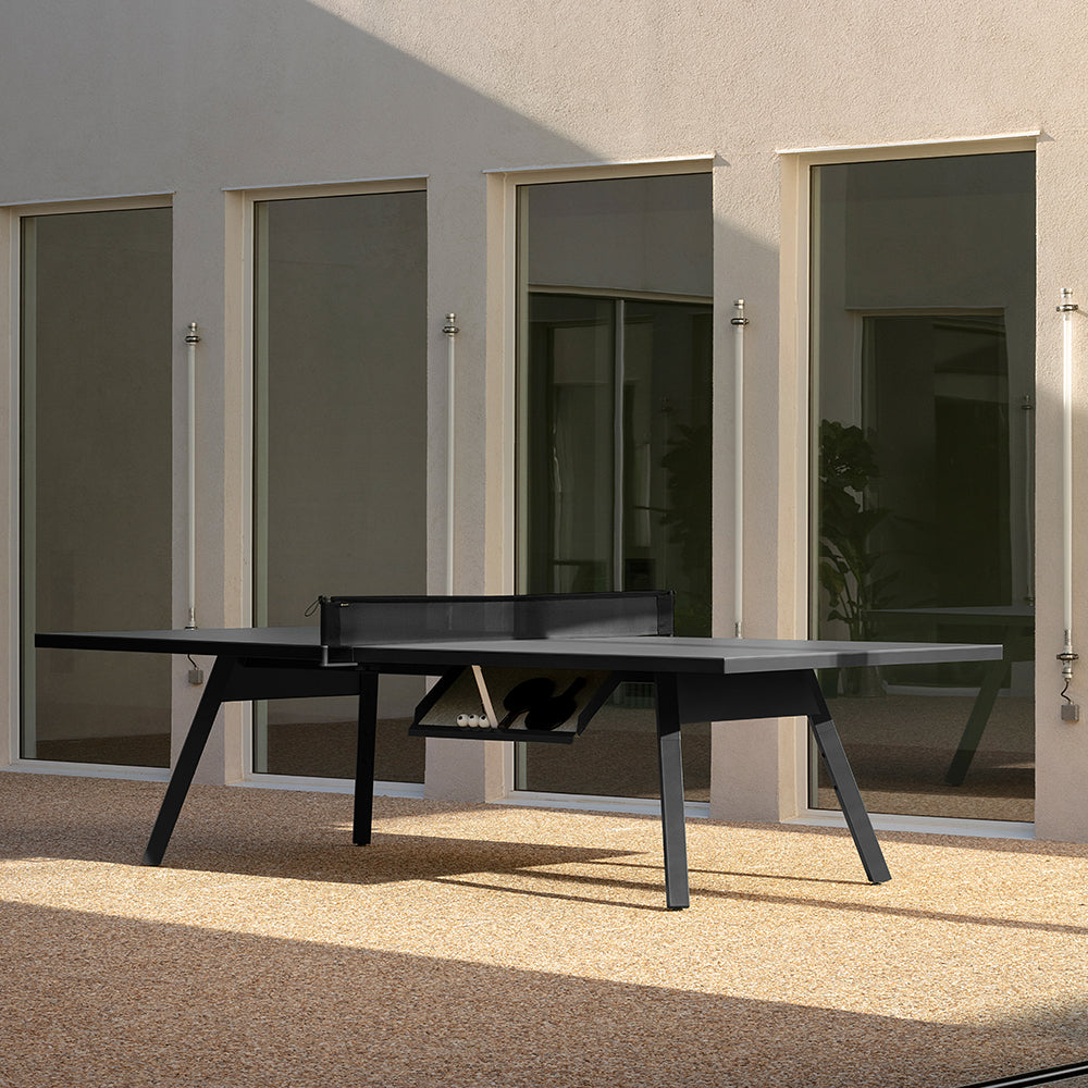 Mesa de ping pong diseñada para terraza.