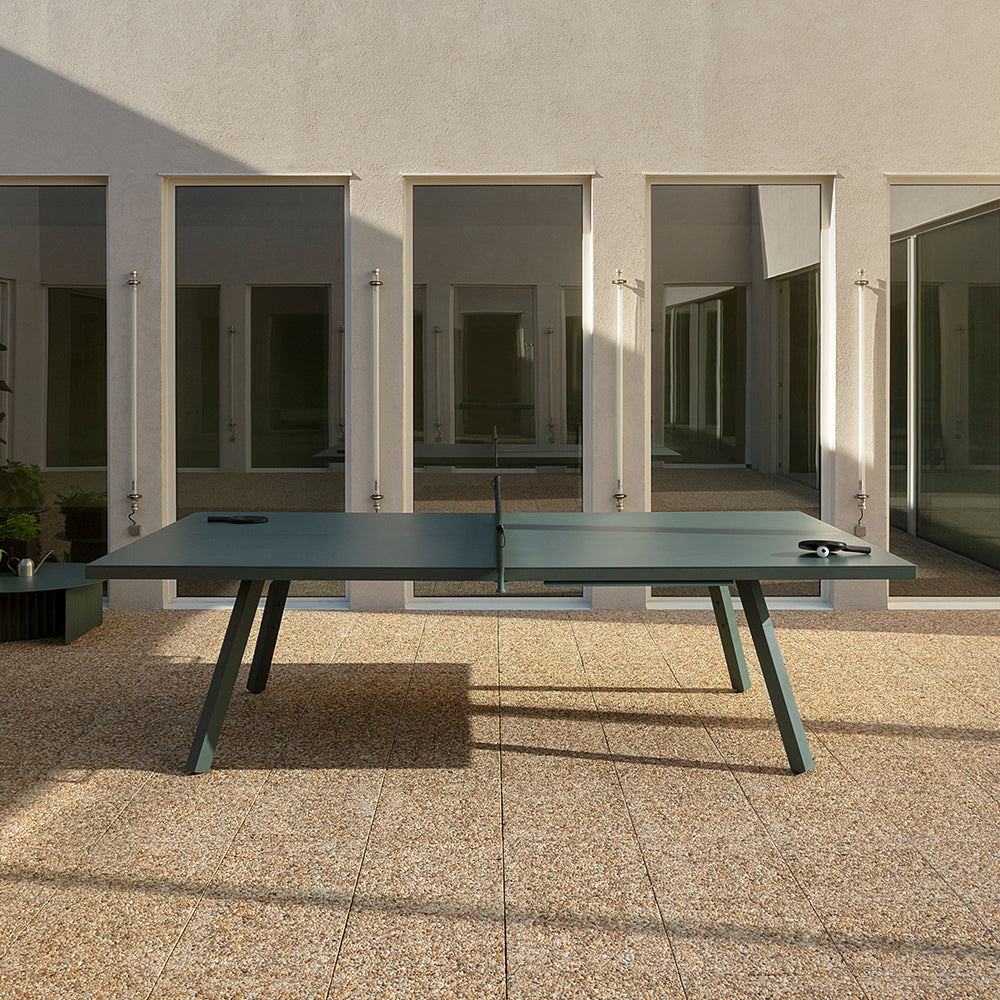 Mesa de ping pong de exterior de diseño RS Barcelona.