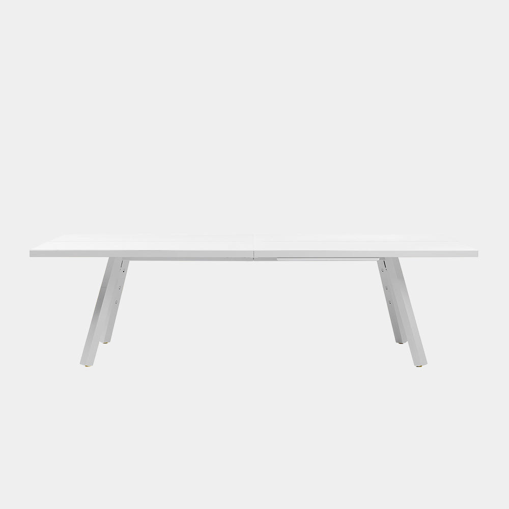 Design ping pong table in white