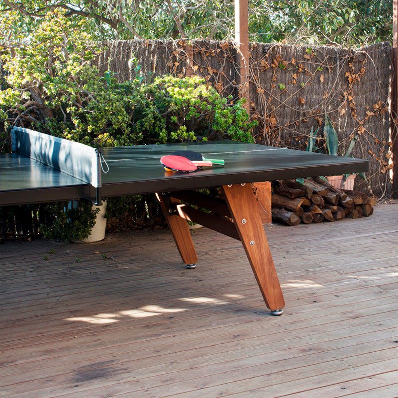 Mesa de ping pong de lujo RS Barcelona para exterior.