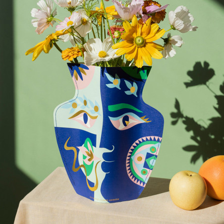 Paper Vase Claire Johnson